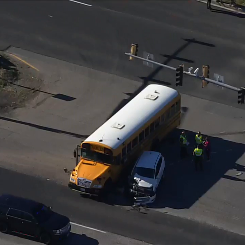 8a1dd945 a4ed 4854 ad07 d904781c1902 jumbo1x1 poster 2cd02f15ec6d47848f0ad1b827343df2 1024x1024